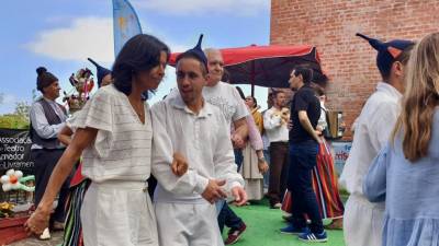 Paula Cabaço elogia trabalho do Teatro Amador do Livramento