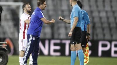 Pedro Martins campeão na Grécia com o Olympiacos