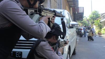 Pelo menos 10 feridos em novo atentado suicida em Surabaya, na Indonésia
