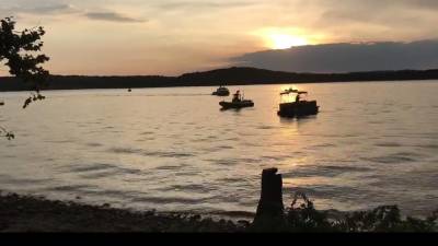 Pelo menos 11 mortos após barco turístico se ter afundado nos EUA