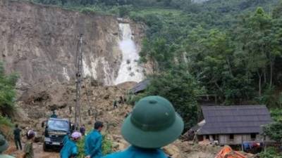 Pelo menos 13 mortos em deslizamentos de terras no Vietname