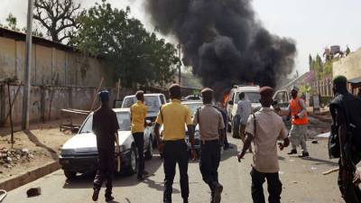 Pelo menos 30 mortos em explosão de oleoduto da Nigéria atacado por assaltantes