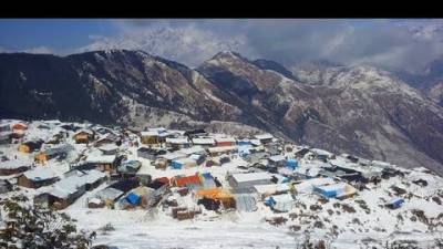 Pelo menos oito montanhistas mortos em tempestade de neve no Nepal