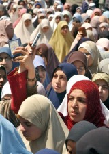 Penas de prisão aumentadas no Egipto para lutar contra excisão feminina