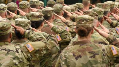 Pentágono considera enviar mais alguns milhares de militares para o Médio Oriente