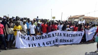 Personalidades guineenses sancionadas exortam CEDEAO a anular medidas