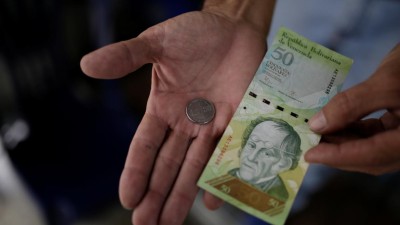 Peru aprova legislação para regularizar milhares de venezuelanos que fugiram da crise