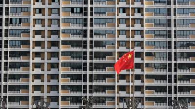 Peso da economia chinesa no mundo vai continuar a aumentar até 2032