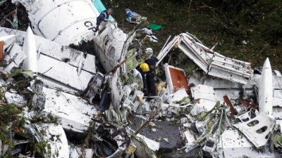 Piloto do voo que se despenhou na Colômbia não tinha horas de voo para aviação comercial