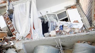PM da Albânia oficializa fim das operações de resgate após sismo que fez 51 mortos