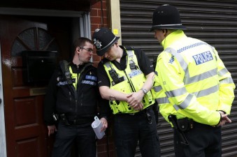 Polícia britânica detém suspeito de preparar actos terroristas