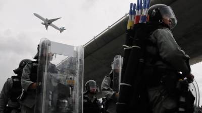 Polícia de Hong Kong detém 40 pessoas em protestos que fizeram mais de 30 feridos