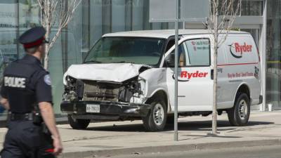 Polícia detém condutor que atropelou uma dezena de transeuntes em Toronto