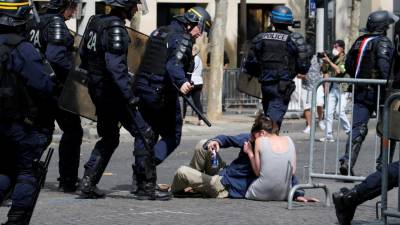 Polícia francesa detém 152 pessoas nas cerimónias do Dia da Bastilha