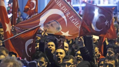 Polícia holandesa bloqueia ministra turca perto do consulado da Turquia de Roterdão