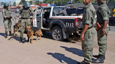 Polícia moçambicana trava tentativa de tráfico de 17 jovens no centro do país