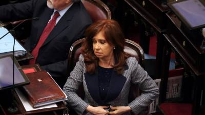 Policia realizou buscas à casa da ex-Presidente da Argentina Cristina Kirchner