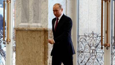 Poroshenko pede a Putin libertação dos presos ucranianos