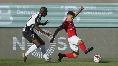 Portimonense permite empate ao Santa Clara e pode atrasar-se