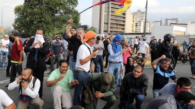 Portuguesa diz que Valência está a sair à rua em apoio a Guaidó