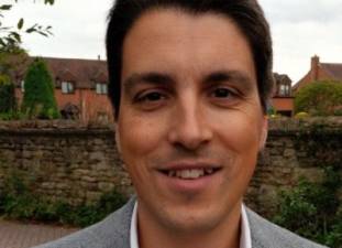 Português Tiago Corais eleito vereador em Oxford pelo partido Trabalhista