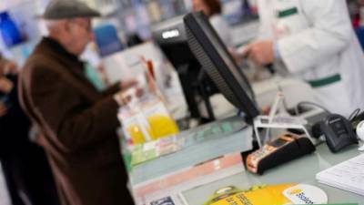 Prescrição electrónica de receitas desligada às 14h, farmácias apelam a aviar medicamentos antes