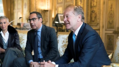 Presidente da Cisco vota em Hillary Clinton apesar de ser republicano