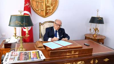 Presidente da Tunísia morreu hoje aos 92 anos