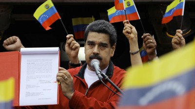 Presidente da Venezuela garante que vai cumprir obrigações internacionais apesar da crise