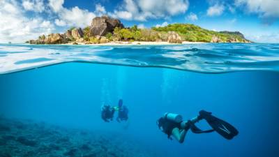 Presidente das Seychelles apela à protecção dos oceanos em discurso subaquático