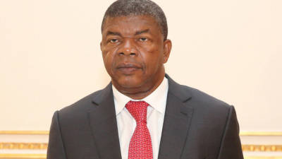 Presidente de Angola considera “perigosa” situação no país