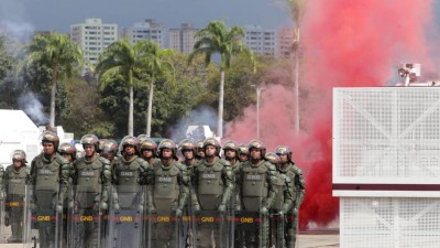 Presidente venezuelano activa seis linhas de acção para combater insegurança