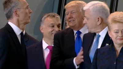 Presidência de Donald Trump tem sido um “desastre completo”
