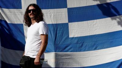 Preso deputado neonazi que pediu intervenção do exército contra acordo Grécia/Macedónia