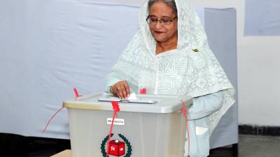 Primeira-ministra do Bangladesh com vitória esmagadora nas legislativas