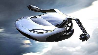 Primeiro carro voador começa a ser vendido em outubro