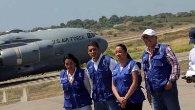 Primeiro de três aviões dos EUA com ajuda humanitária já aterrou na Venezuela