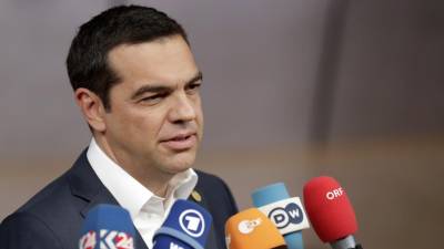 Primeiro-ministro grego pede dissolução do parlamento e eleições antecipadas