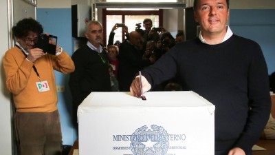 Primeiro-ministro italiano perde referendo