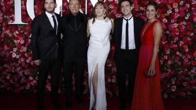 Prémios Tony da Broadway distinguem musical sobre Médio Oriente e criticam Trump