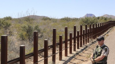 Propostas para muro entre EUA e México vão de tradicionais muralhas a parede de gelo