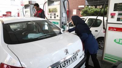 Protestos em várias cidades do Irão contra aumento do preço da gasolina