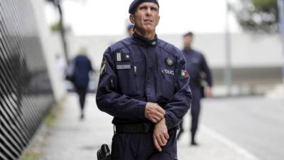 PSP apreende armas e droga em operação em bairros lisboetas