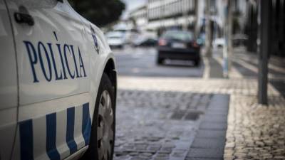 PSP detém casal na Amadora suspeito de manter as filhas de 10 anos numa garagem