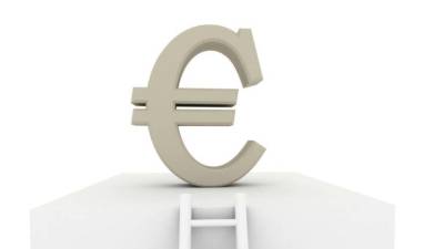 Quarta e última avaliação do resgate financeiro à Grécia começa em Atenas