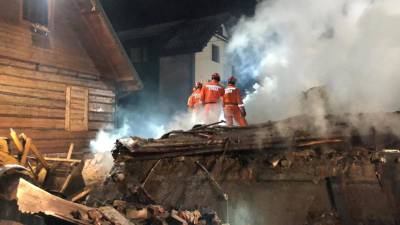 Quatro mortos e quatro desaparecidos em explosão de gás na Polónia