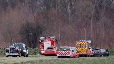 Quatro mortos em colisão de avião e helicóptero em voo perto de Estugarda