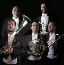 Quinteto de Metais MadBrass5 amanhã no Reid’s