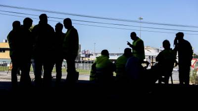 Quinto dia de greve começa com menos um sindicato em protesto