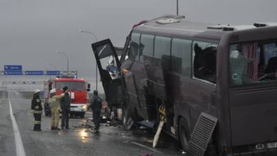 Quinze mortos e 18 feridos em queda de autocarro em rio na Sibéria